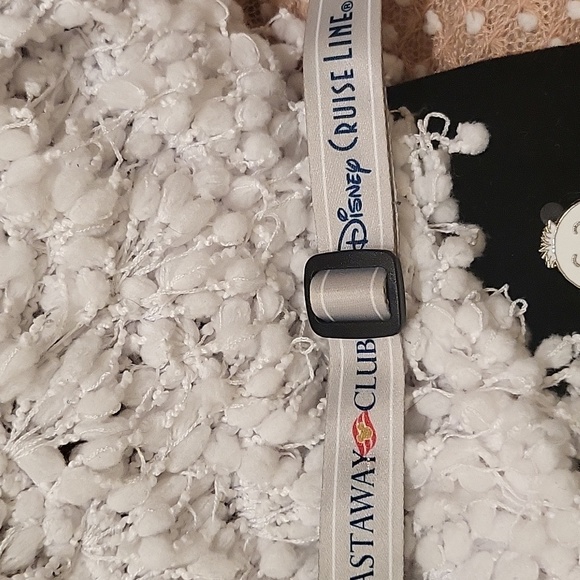 Disney Trading Pins Collection - Picture 11 of 14